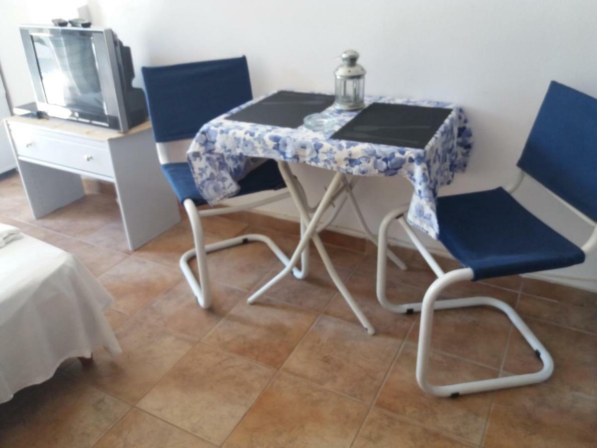 Studio In Garden Poros Town Екстериор снимка